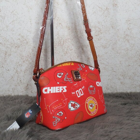 Dooney & Bourke NFL Kansas City Chiefs Suki Crossbody (Red) - Picture 2 of 6